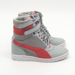 Puma Skywedge Women’s Sneaker Sz 8